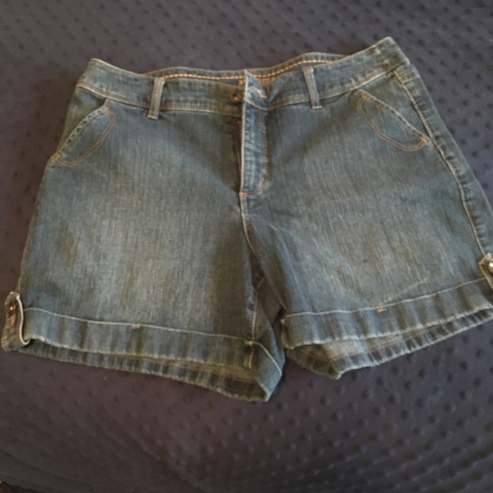 Sonoma Jean shorts - Size 12